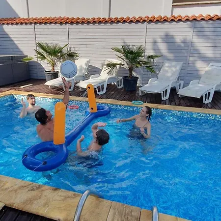 Aquamarine House Villa