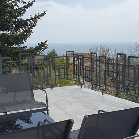 Aquamarine House Villa *