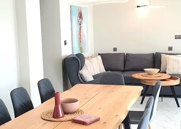 Aquamarine House Vilă