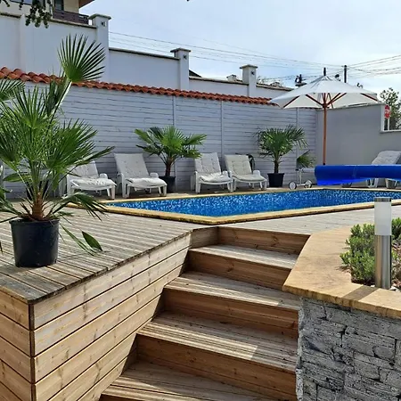 Aquamarine House Villa